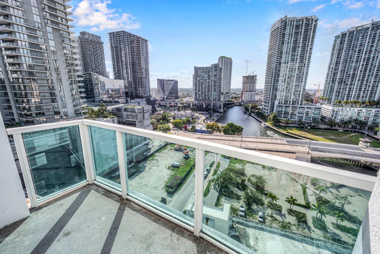 Iconic 2 Bedroom Loft Brickell-Stunning Views Miami Exterior foto